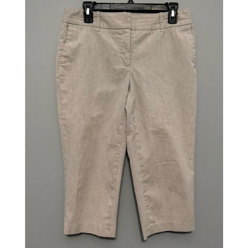 Willi Smith Khaki Capri Pants, size 8